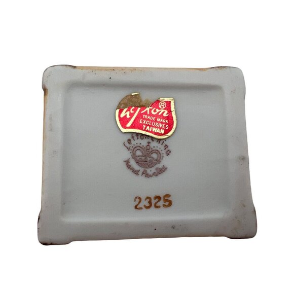 Vtg Lefton Trinket Box Dog Puppy Porcelain Bisque Suitcase Hat Scarf 2325 EUC - Picture 8 of 10